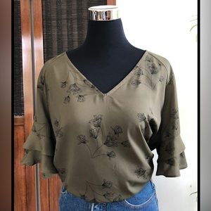 Worthington Floral Olive Green Women's Top Size Large